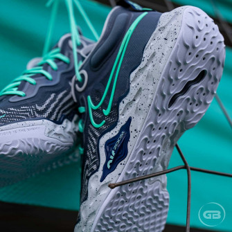Nike Zoom G.T. Run ''Green Glow/Blue Void''